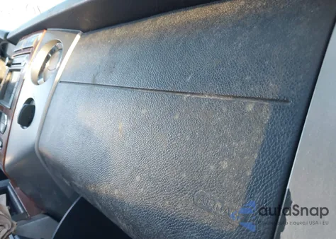 2008 Ford Expedition Eddie Bauer/King Ranch z USA, uszkodzony, nr VIN 1FMFU17568LA44919